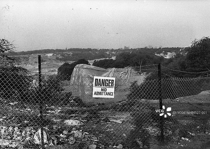 石棉废料堆图片素材