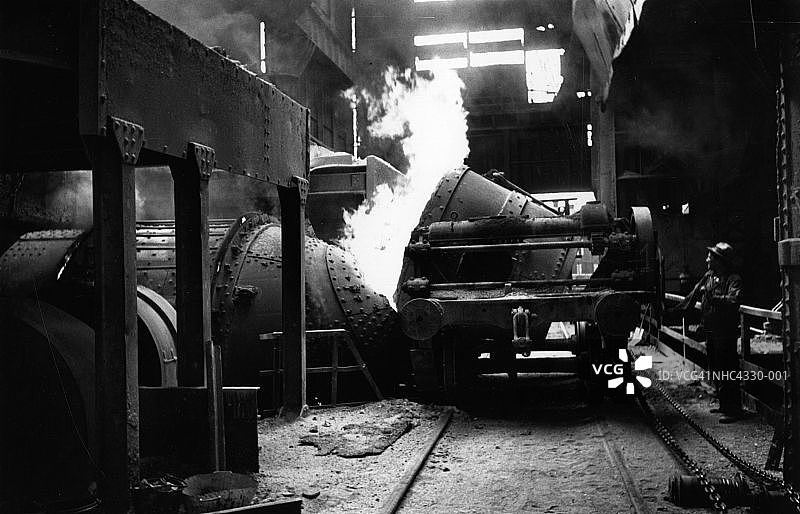 钢铁铸造厂图片素材