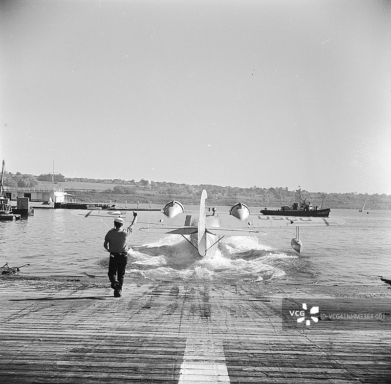 海岸巡逻图片素材