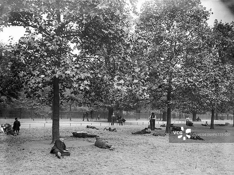 公园休憩图片素材