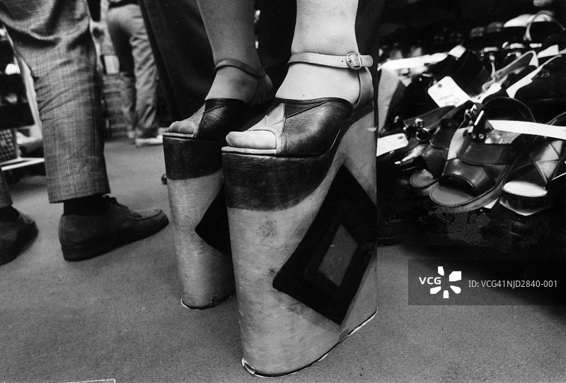 高跟鞋图片素材