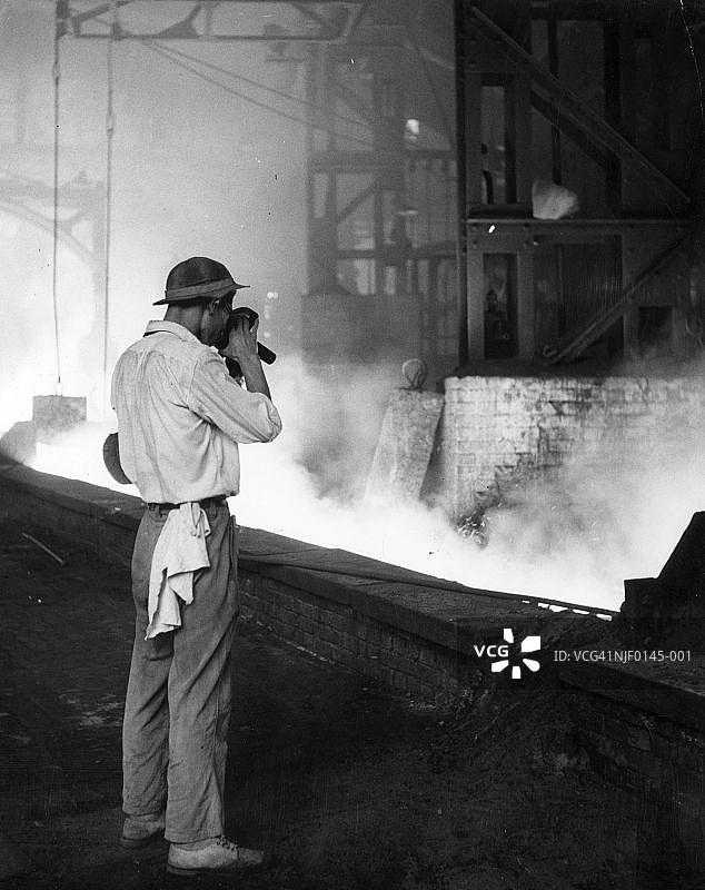 炽热金属图片素材