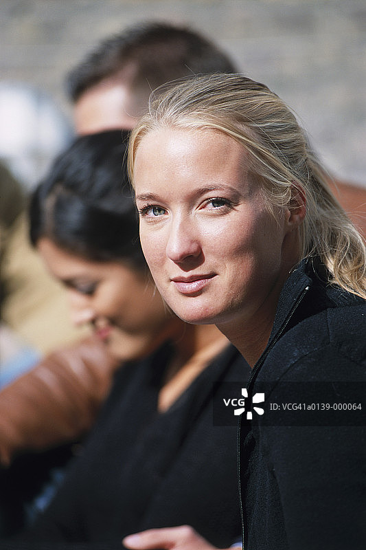 微笑的学生图片素材