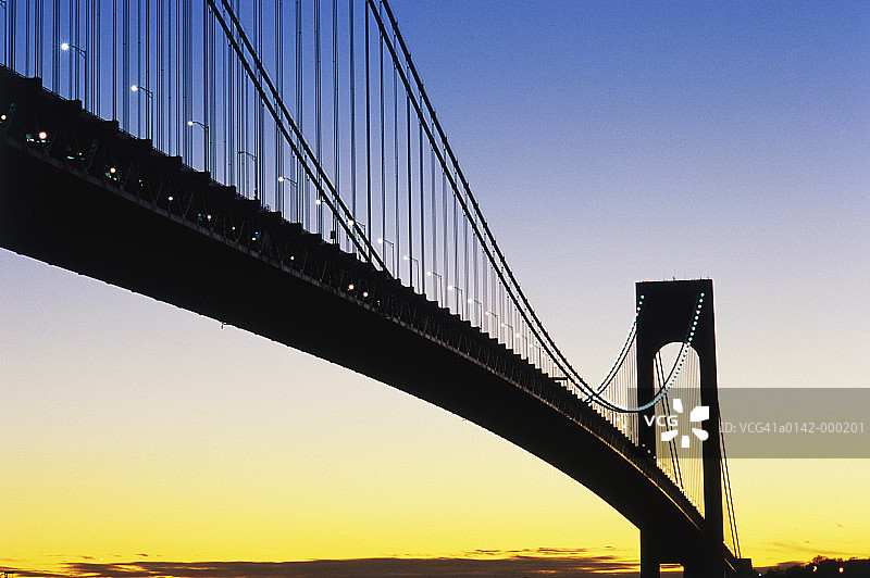 韦拉扎诺海峡大桥图片素材