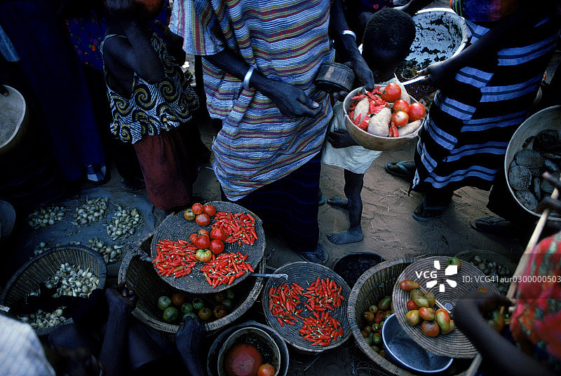 马里多贡族食品市场，卡尼孔巴拉村，非洲图片素材