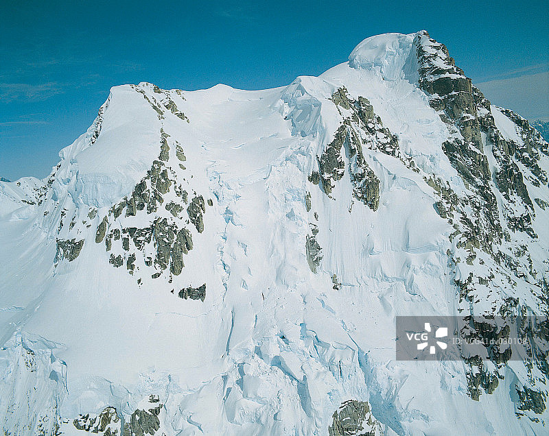 美国阿拉斯加州德纳里国家公园德纳里山峰顶图片素材