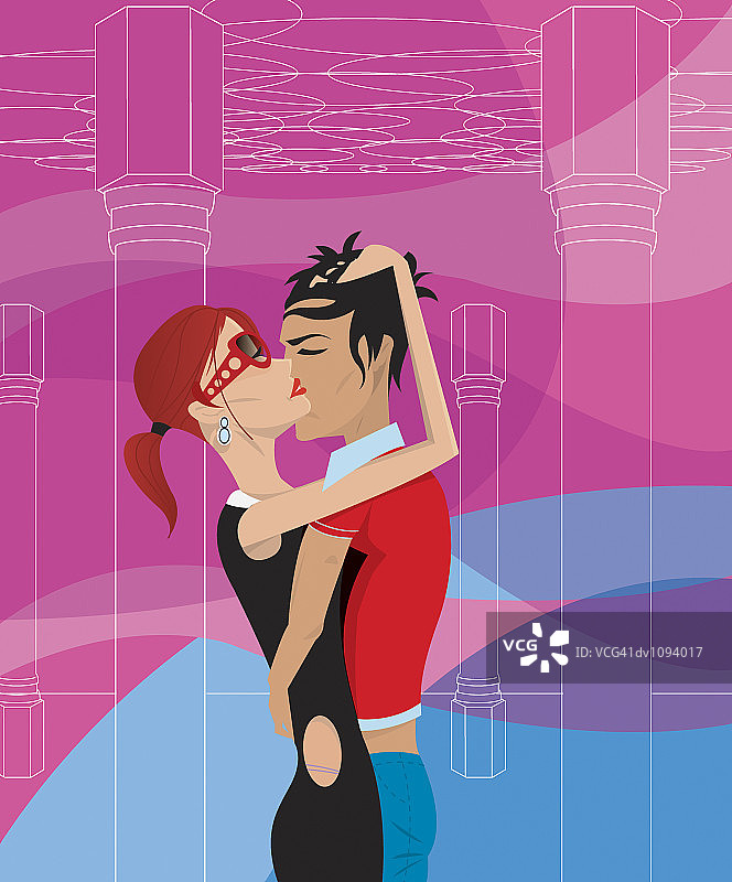 情侣在柱廊中拥抱图片素材