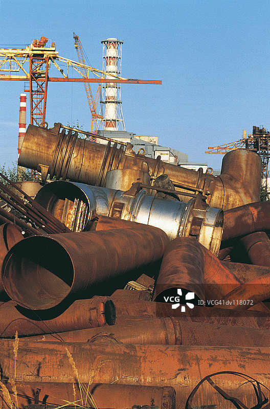 切尔诺贝利核电站旁的废弃设备图片素材