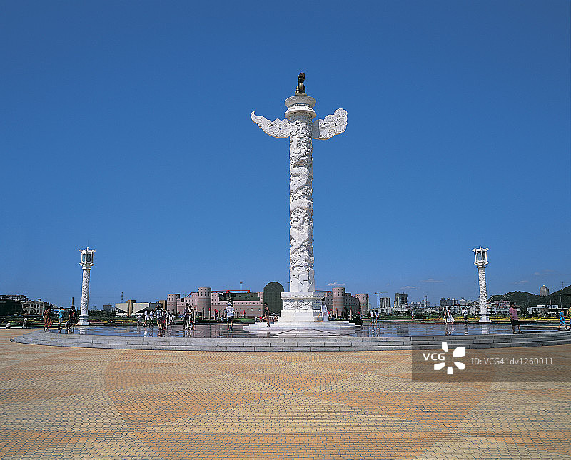 中国辽宁大连星海广场华表图片素材