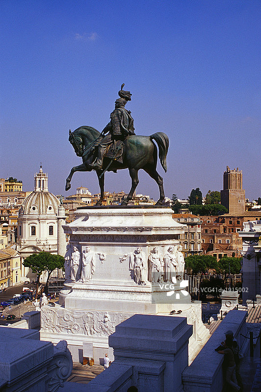 意大利威尼斯广场维托里奥·埃马努埃莱二世纪念碑图片素材