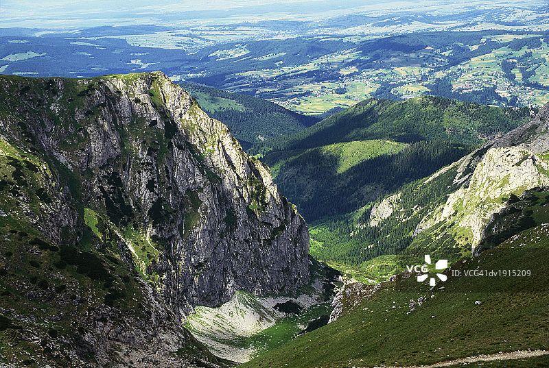 波兰小波兰省塔特拉山脉图片素材