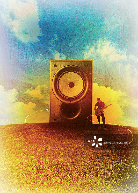 山丘上的吉他手和立体声音响图片素材