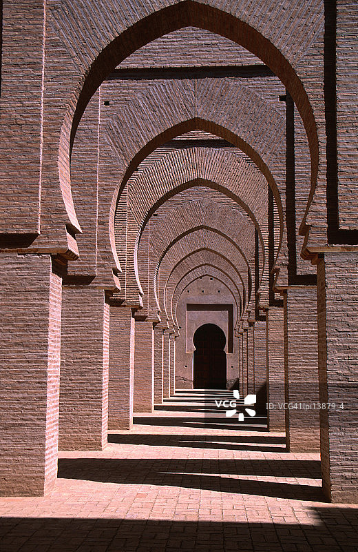 摩洛哥锡制马尔清真寺的祈祷大厅图片素材