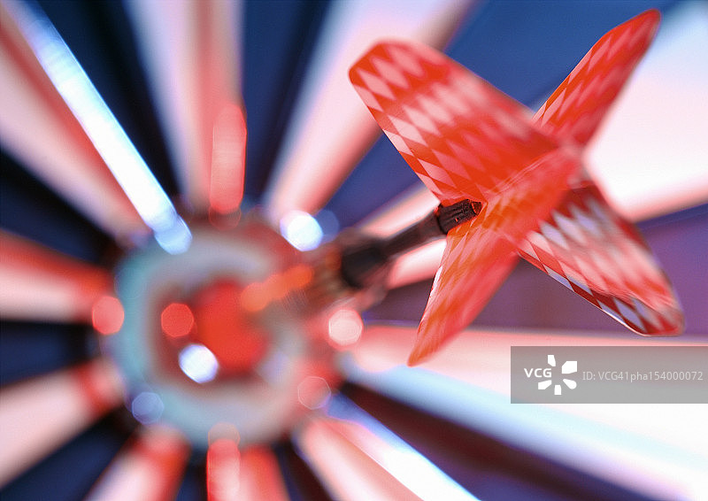 飞镖靶中心特写图片素材