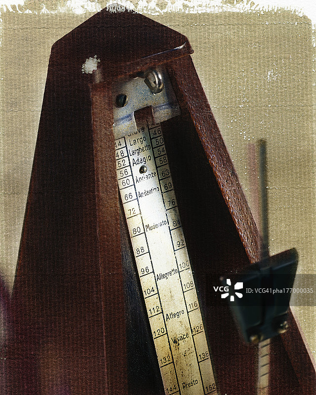 节拍器特写图片素材