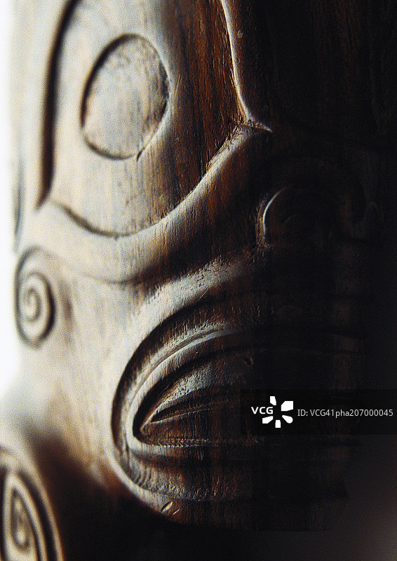 波利尼西亚雕塑，特写镜头图片素材