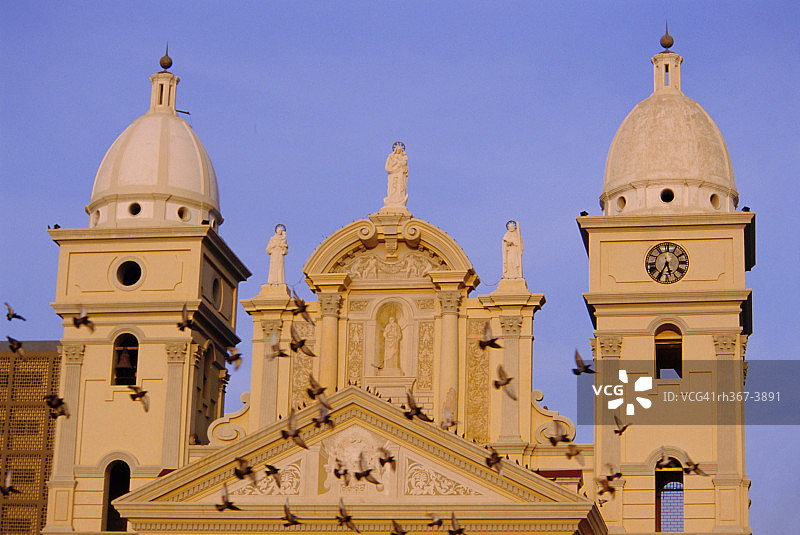 委内瑞拉马拉开波Chiquinquiria大教堂图片素材