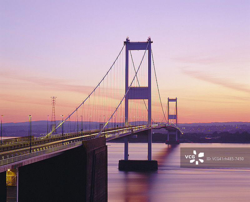 英格兰雅芳的塞文老桥图片素材