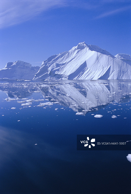 格陵兰伊卢利萨特冰峡湾冰山图片素材