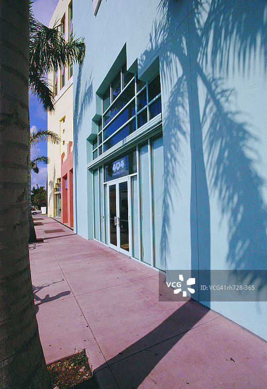 美国佛罗里达州迈阿密海滩人行道图片素材