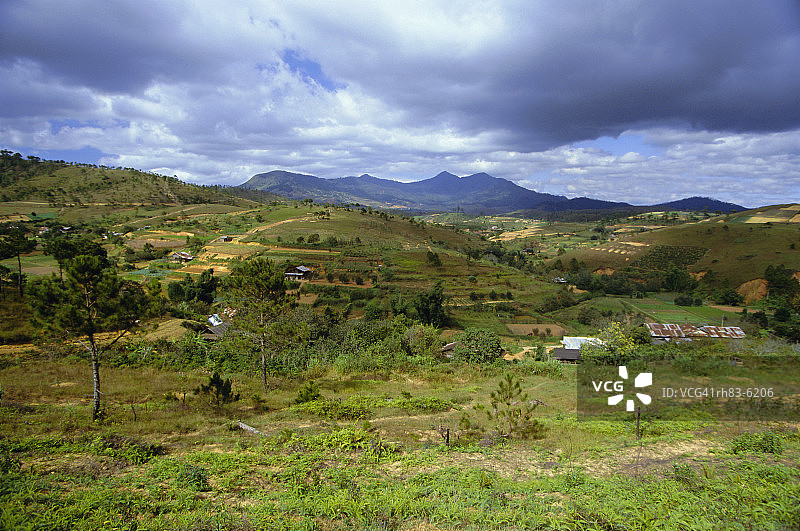 越南中部高原大叻附近的典型景观图片素材