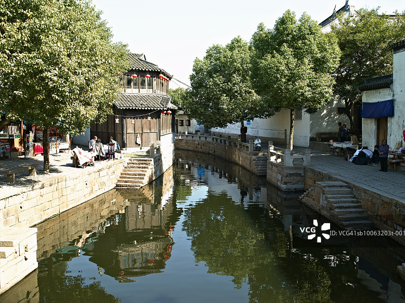 中国同里水镇运河风光图片素材