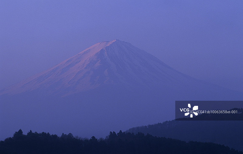 日本富士山黎明景色图片素材