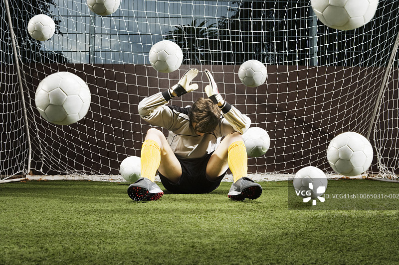 足球守门员扑球瞬间图片素材