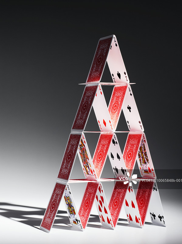 纸牌屋特写图片素材