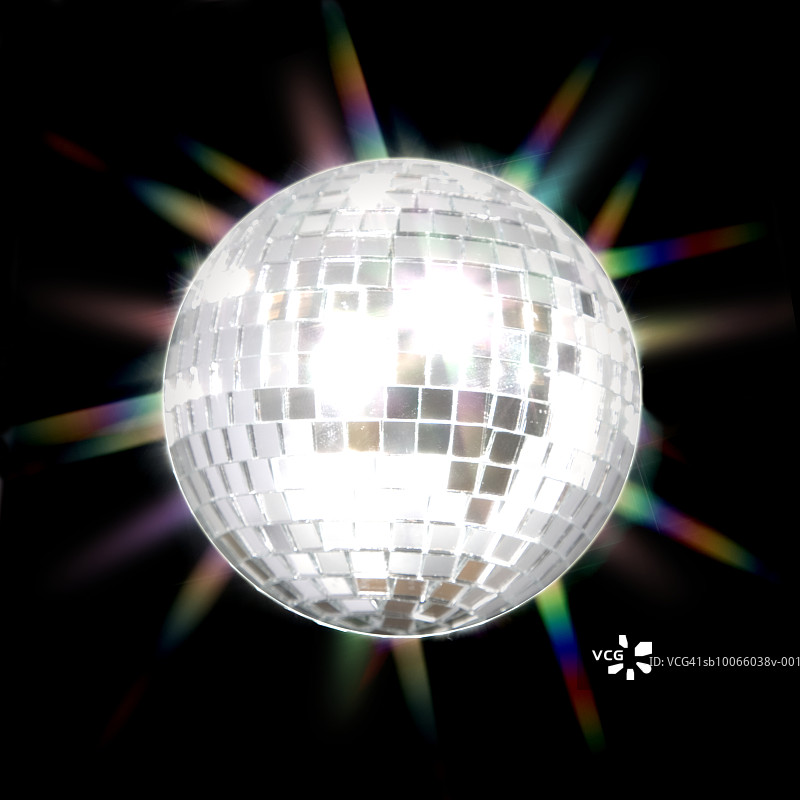 黑色背景上的迪斯科球（数字合成）图片素材