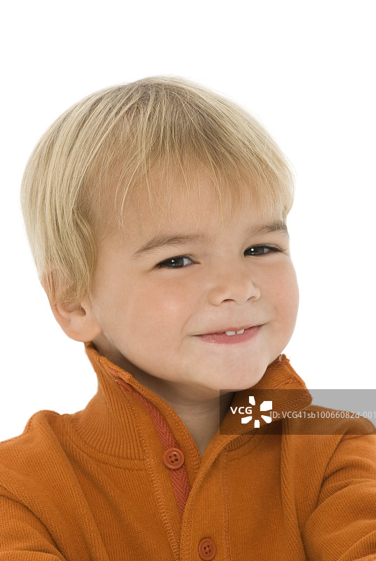 微笑的幼儿肖像图片素材