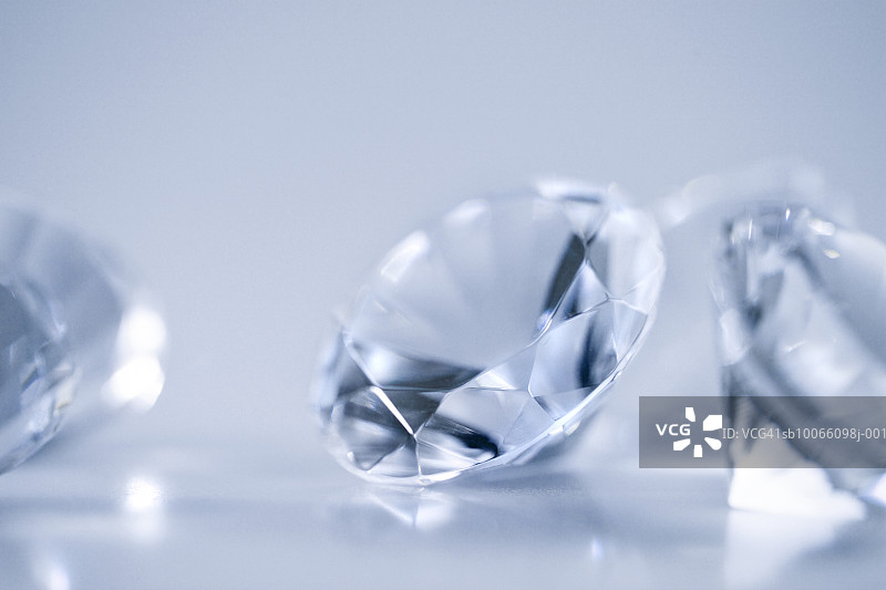 蓝色钻石特写图片素材