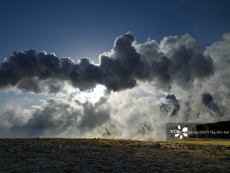 冰岛Sudurnesja地热发电厂的地热蒸汽图片素材