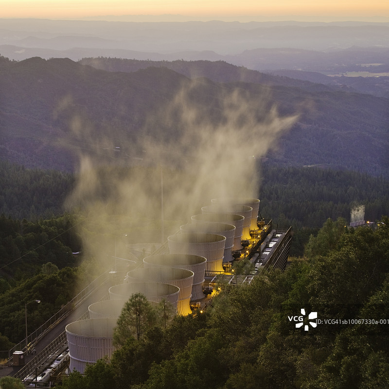 美国加利福尼亚州圣罗莎盖泽斯地热区图片素材
