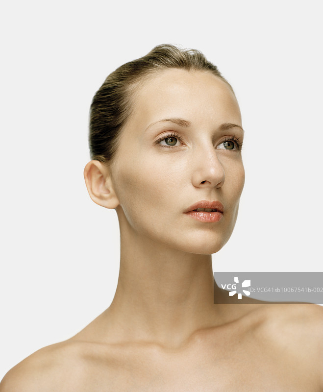 年轻女子特写，影棚拍摄图片素材