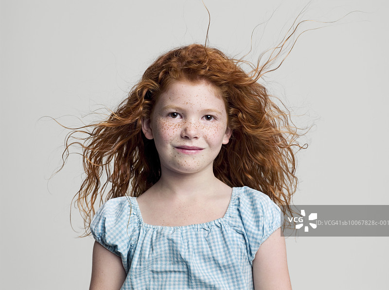 红头发的女孩 (8-9岁)图片素材