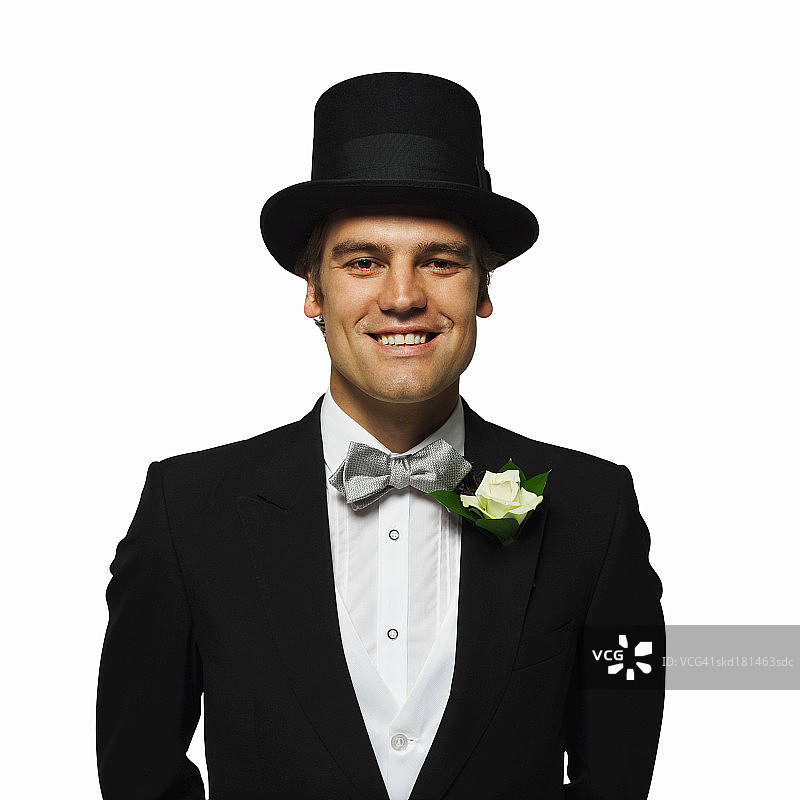 新郎的特写肖像图片素材