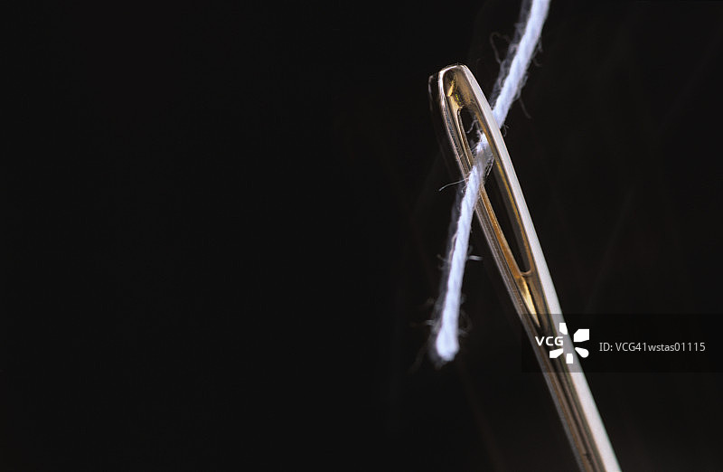 穿线的针，特写图片素材