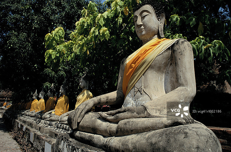 阿瑜陀耶崖差蒙空寺佛像图片素材