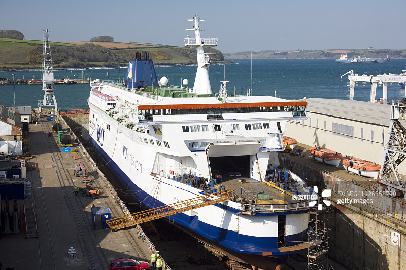 在法尔茅斯船坞进行改装的P＆O渡轮图片素材