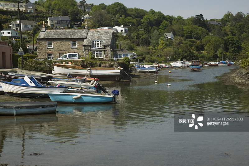 位于福伊河戈兰特村的港口，靠近英国康沃尔郡福伊图片素材