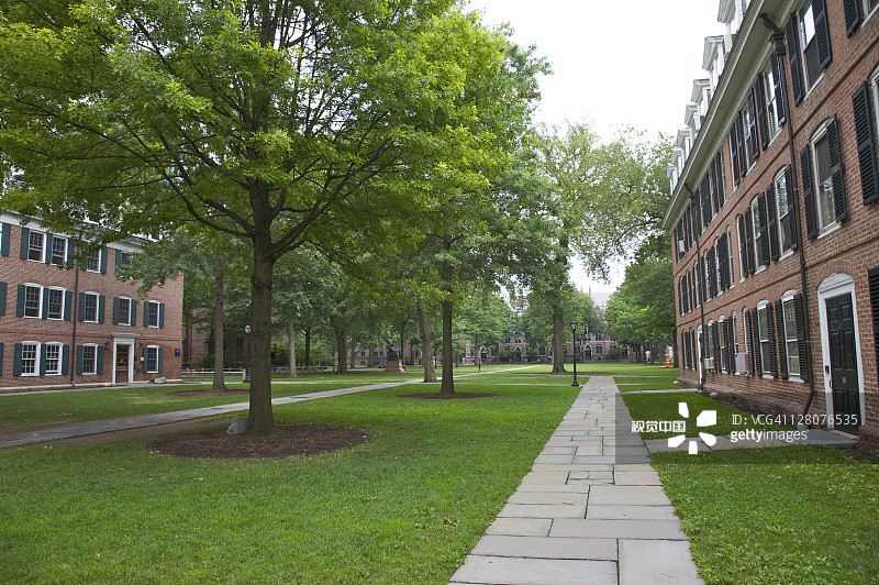 康涅狄格州纽黑文市耶鲁大学的康涅狄格大厅，1750年图片素材