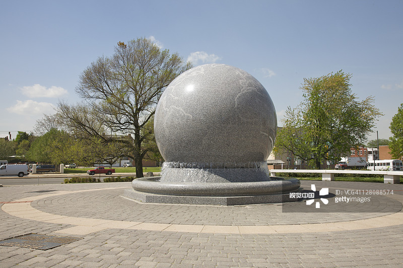 玛丽·莫顿·帕森斯地球雕塑，弗吉尼亚科学博物馆，里士满，美国图片素材