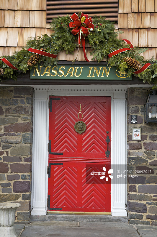 美国新泽西州普林斯顿帕默广场拿骚酒店的门面细节，建于1756年图片素材