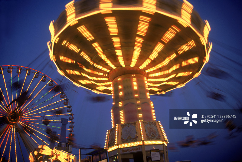 新泽西州怀尔德伍德的黄昏游乐园图片素材