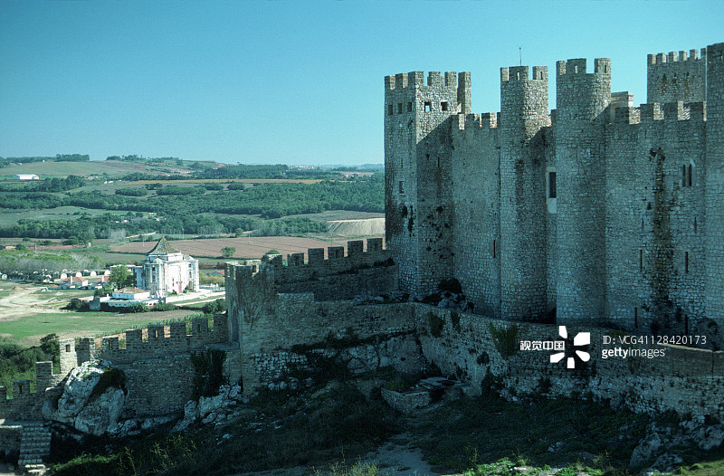 葡萄牙奥比多斯山坡城堡图片素材