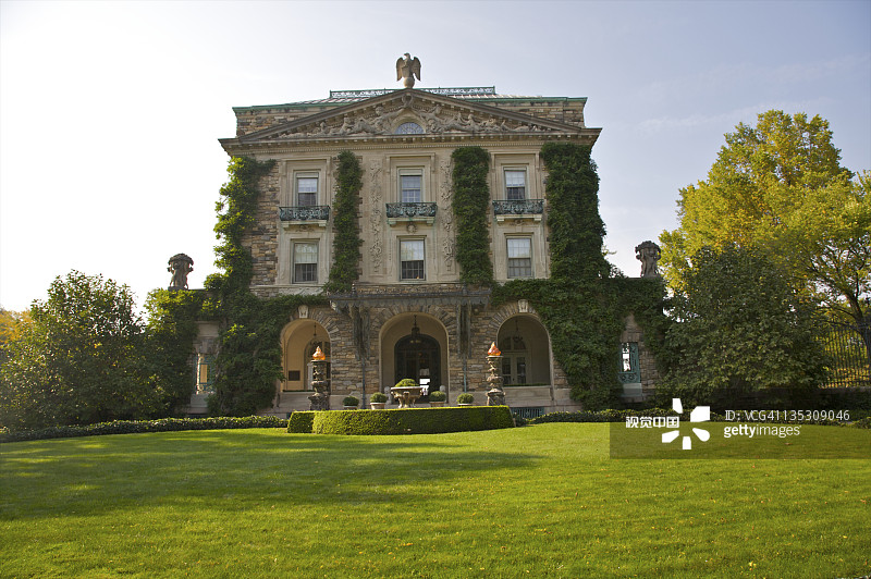 覆盖常春藤的建筑外墙图片素材