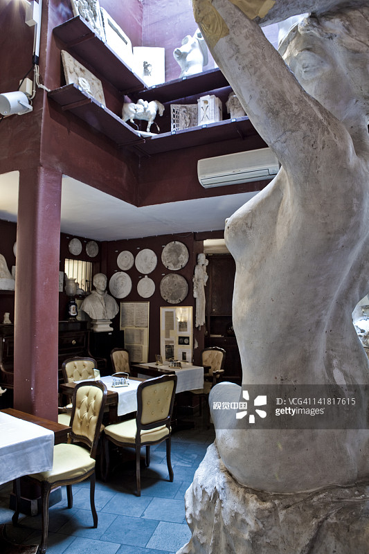 意大利罗马卡诺瓦·塔多利尼雕像咖啡馆图片素材