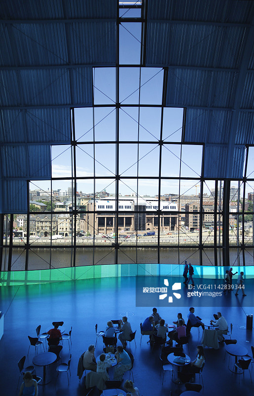 英国泰恩河畔盖茨黑德的圣人图片素材