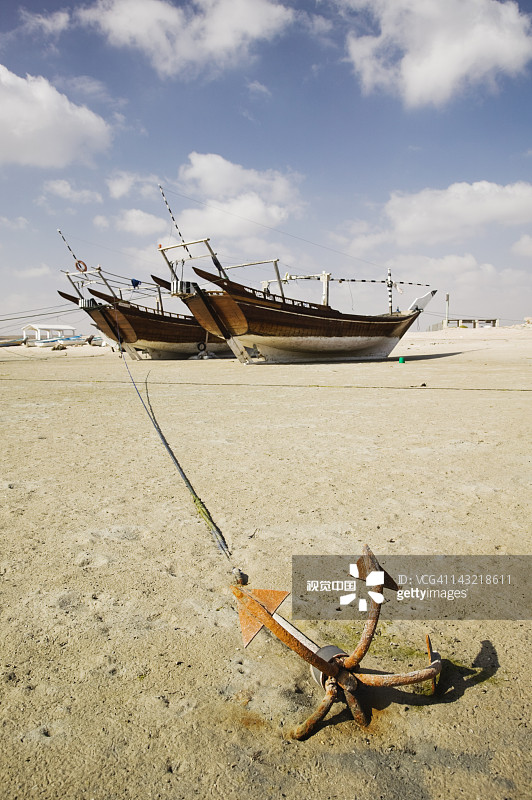 阿曼沙奇亚地区哈德角：哈德角单桅帆船港图片素材